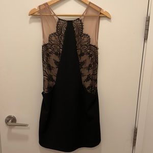 Bcbg maxazria lace dress